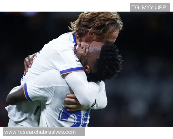 维尼修斯从圣保罗到马德里的转会历程与背后故事揭秘 维尼修斯从圣保罗到马德里的转会历程与背后故事揭秘