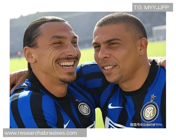 足球明星与偶像亲密互动精彩瞬间视频下载分享