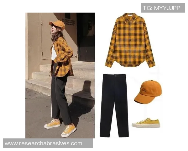 时尚潮流足球明星休闲衬衫女生穿搭指南助你展现个性魅力