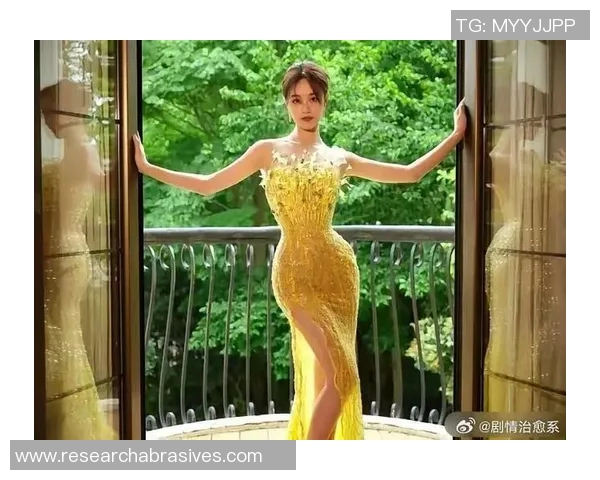 篮球明星的女粉丝们如何在赛场上展现魅力与热情